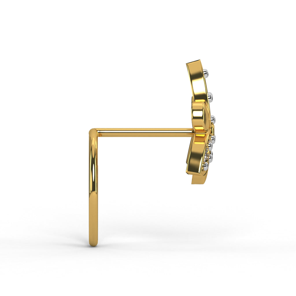 Tri Petal Bloom Nose Pin